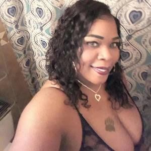 Meet your Posher, Lashaunda